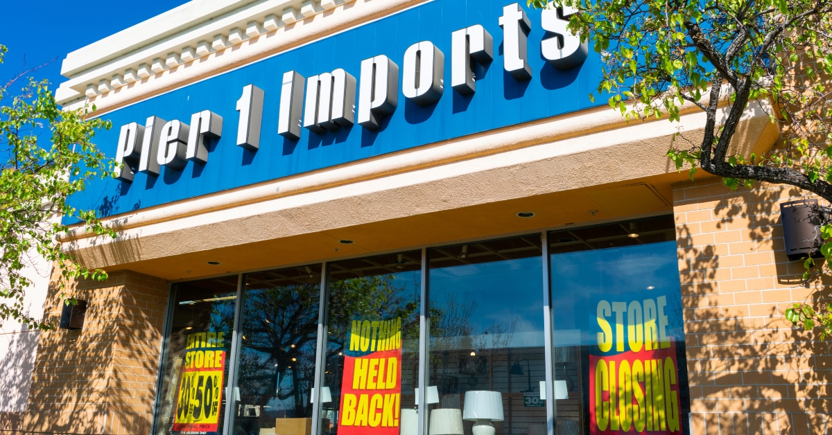 pier 1 imports store exterior