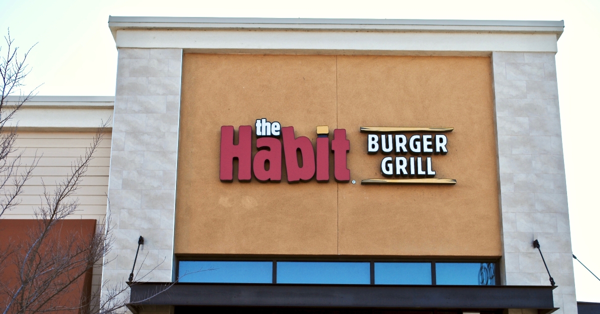 habit burger grill restaurant