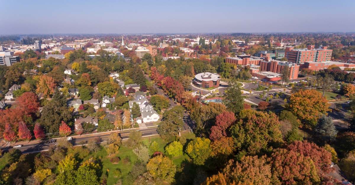 aerial view of salem oregon in the fall 