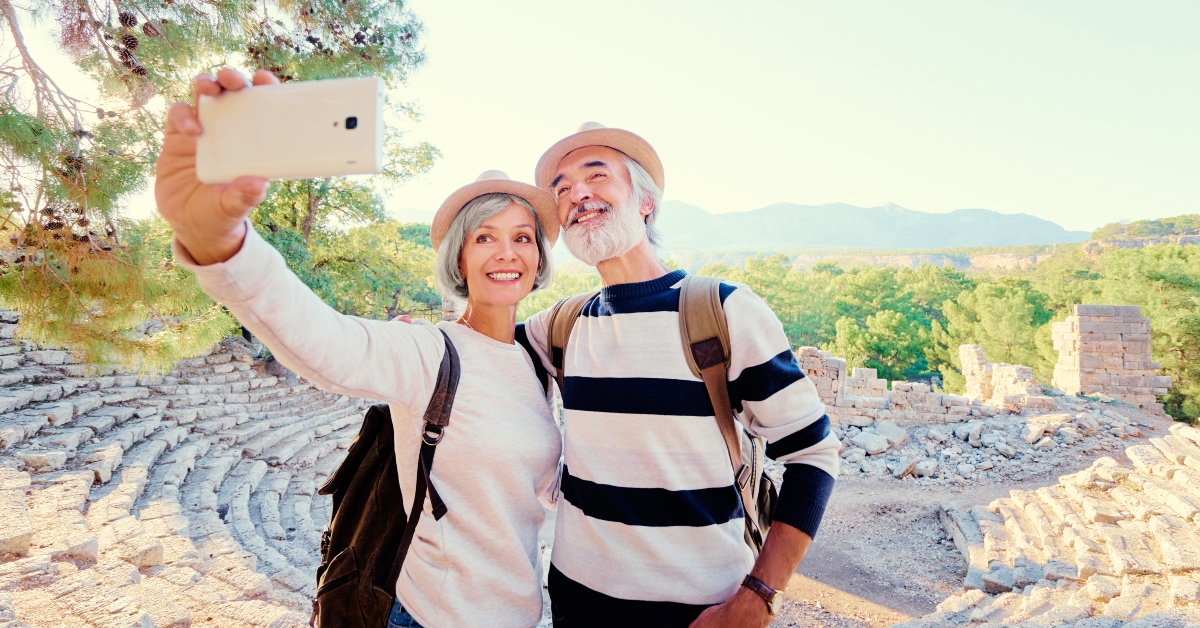 Tourism and technology concept