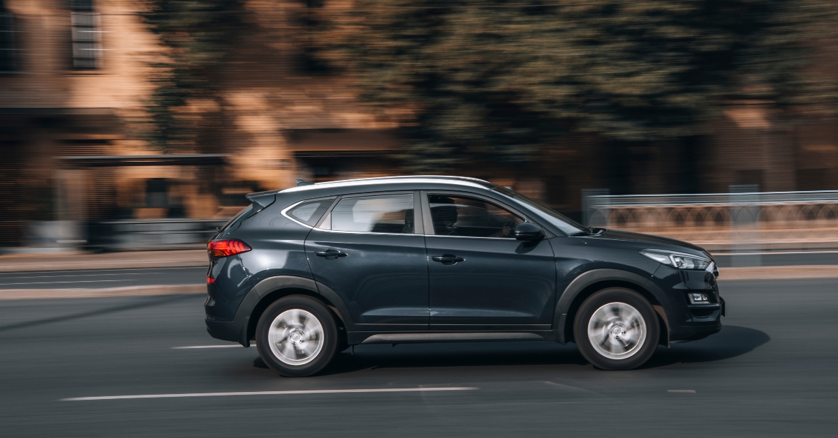 black hyundai tucson car