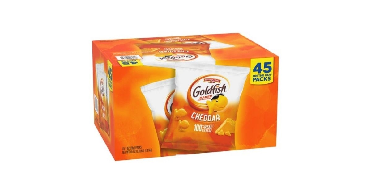 goldfish baked snack crackers cheddar