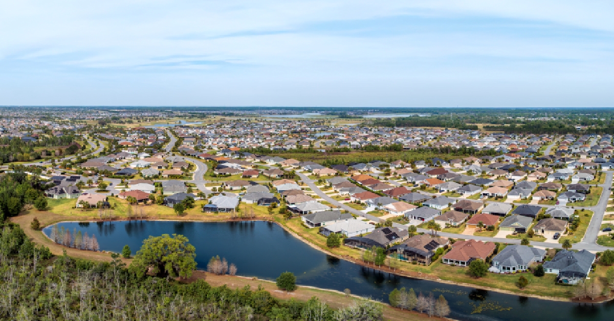 view of suburban community in ocala