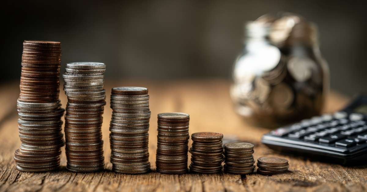 develop a budget to track income