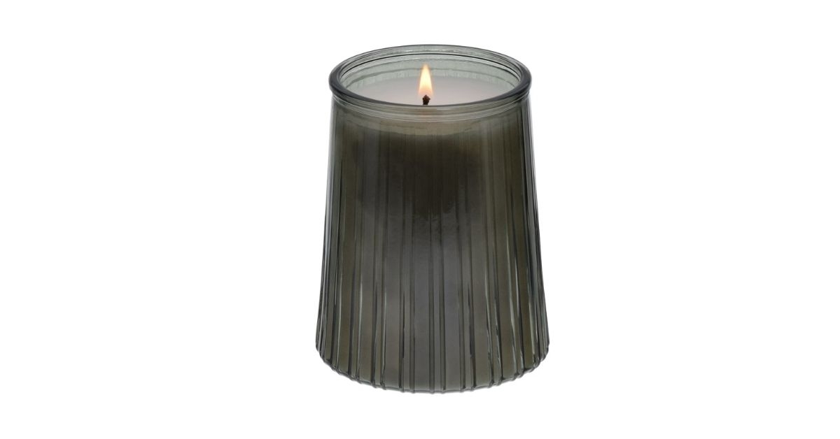 homes gardens ribbed jar candle