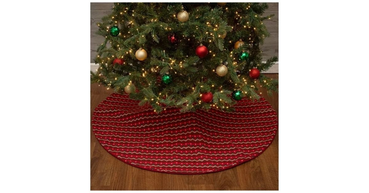 red geometric knit tree skirt