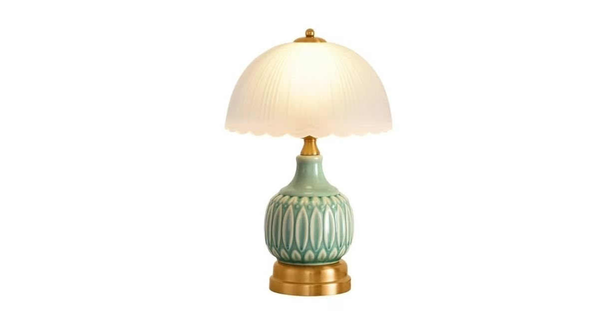vintage table lamp