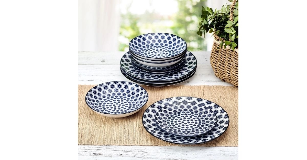 porcelain dinnerware set