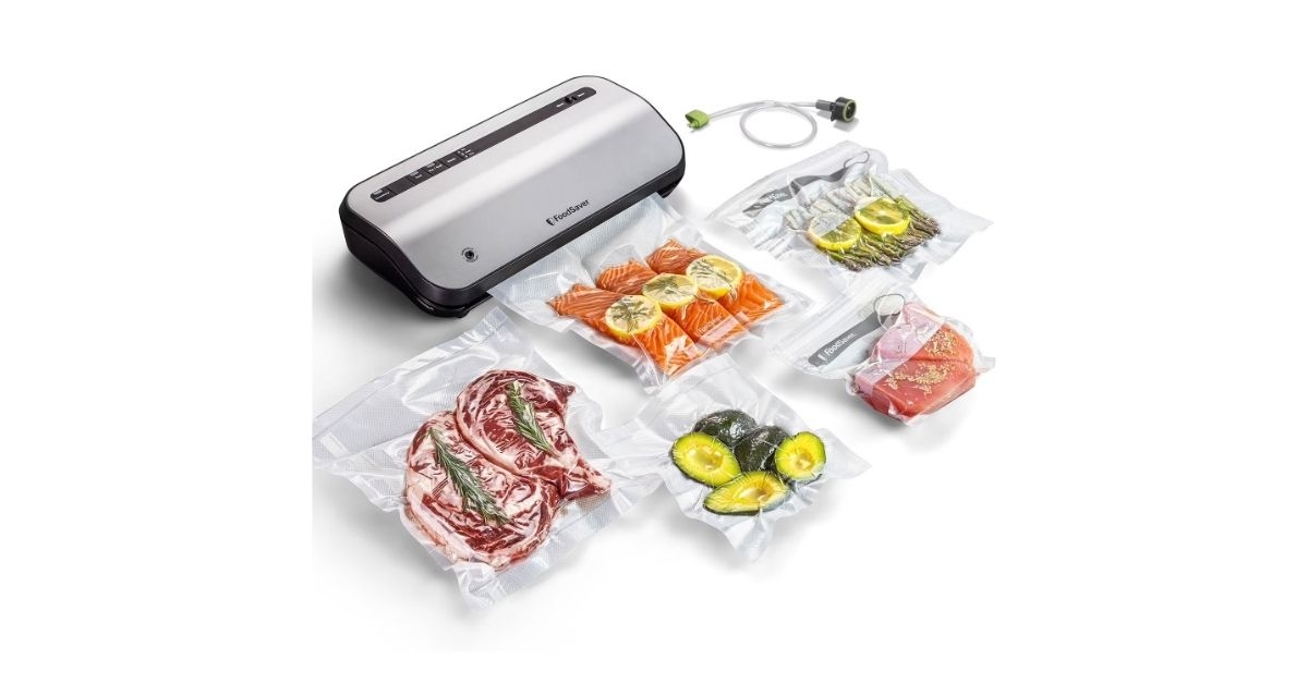 starter kit with vacuum seal roll