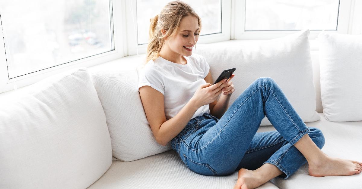 woman shopping on her phone