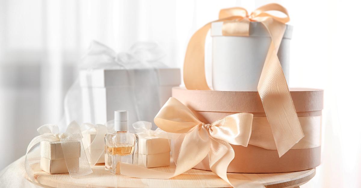 table with gift boxes for wedding day