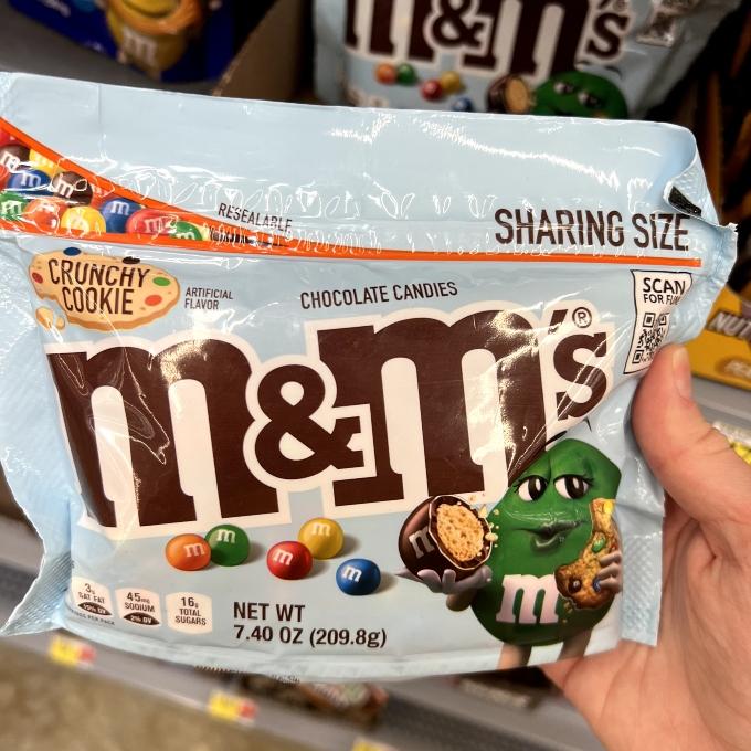 M&M's Chocolate Candies, Crunchy Cookie, Sharing Size - 7.40 oz