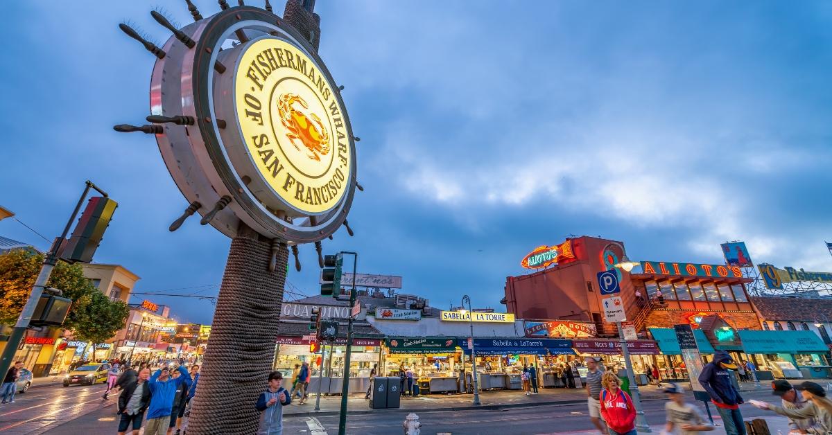 fisherman's wharf street sign