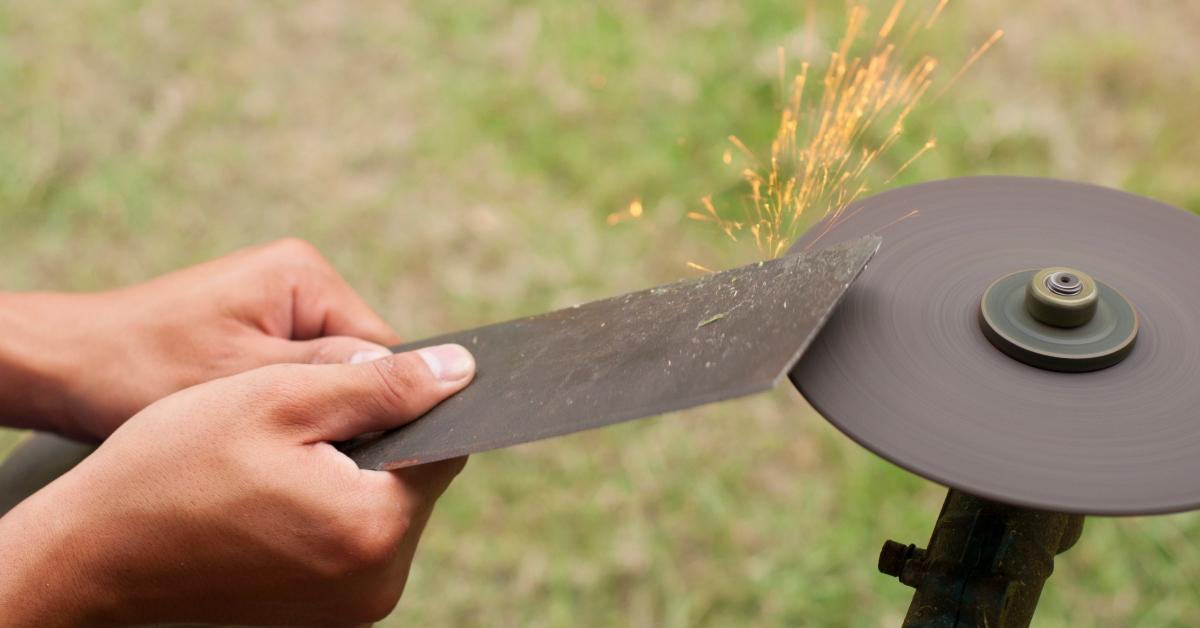 lawn mower blade sharpening