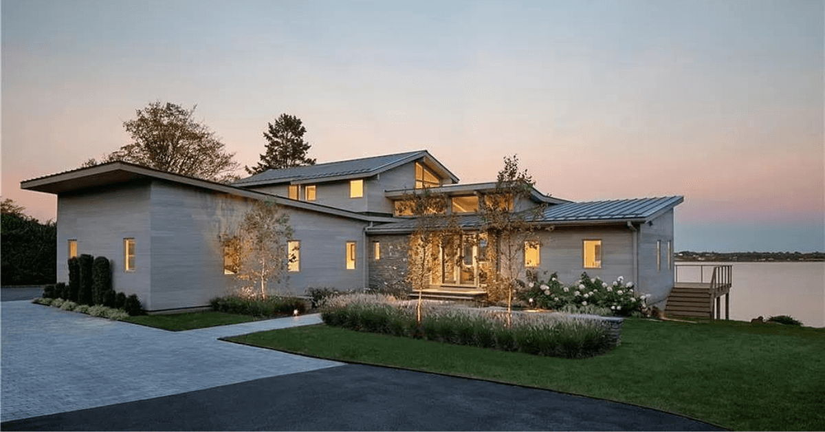 portsmouth, rhode island_ $8.55m