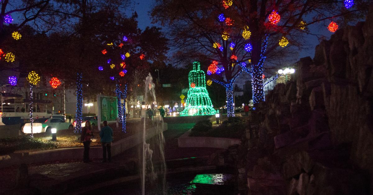 The Most Magical Holiday Light Show in Every State (32 Is on Our