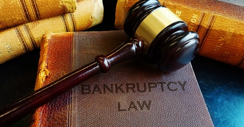 gavel-on-bankruptcy-law-books