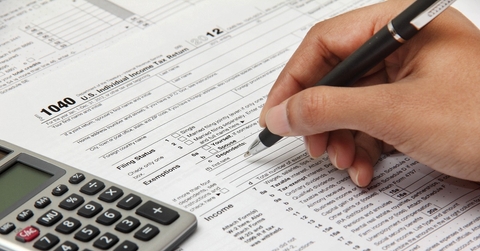 Person filing 1040 tax form