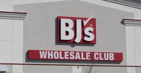 A BJ's storefront
