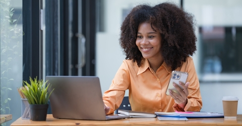 freelancer working online from home