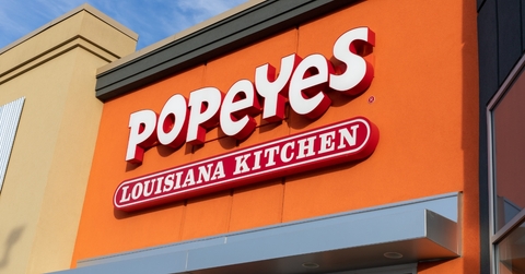 Popeyes chicken fast food restaurant ottawa