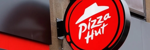 pizza hut restaurant sign