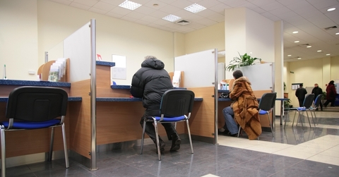 people in bank