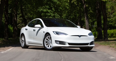 Tesla Model S 2022 at the rural road