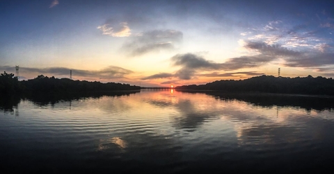 Sunrise on the Tennessee River